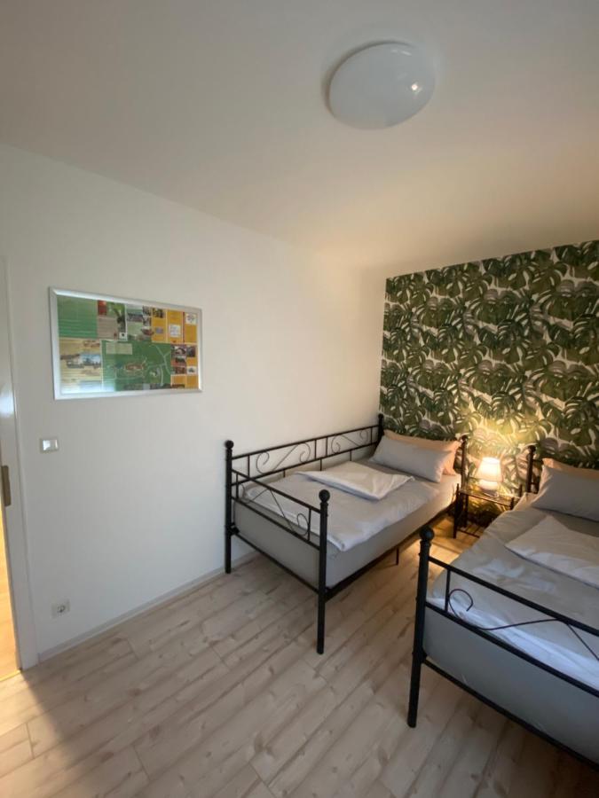 Familienfreundliche Ferienwohnung Maria Дудерщат Екстериор снимка