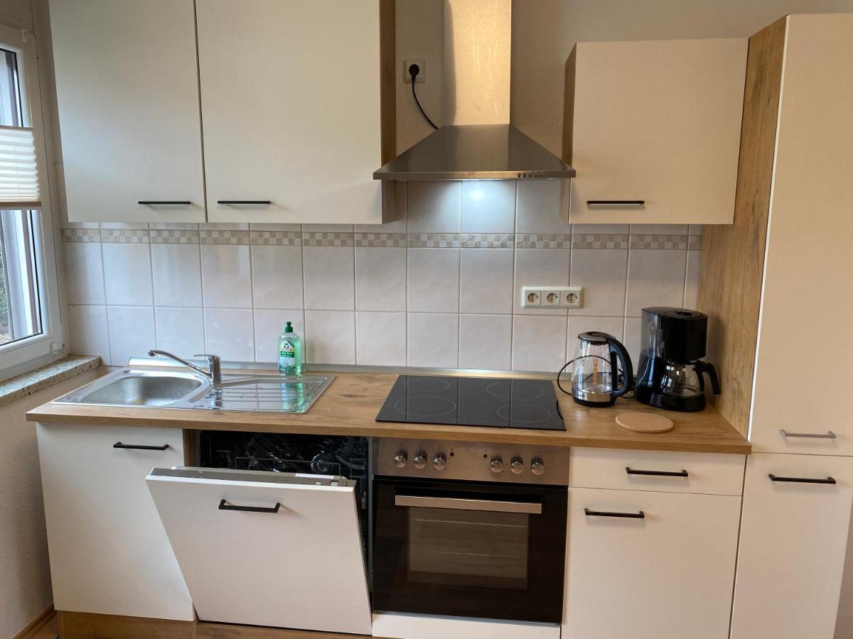 Familienfreundliche Ferienwohnung Maria Дудерщат Екстериор снимка